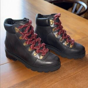 Women's Waterproof SOREL Black Hiking Boots with Burgundy Laces, size 6.5